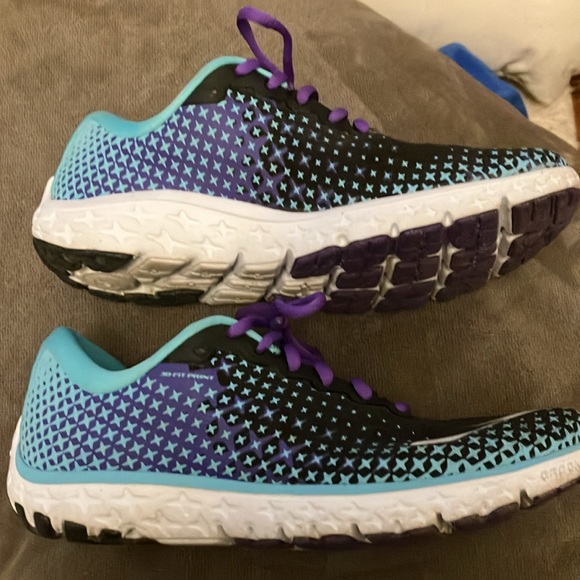 Brooks pure flow 5 - Picture 2 of 4